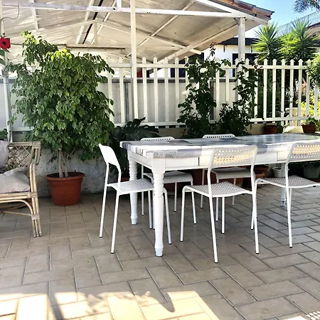 فندق مبيت وإفطار Vera's